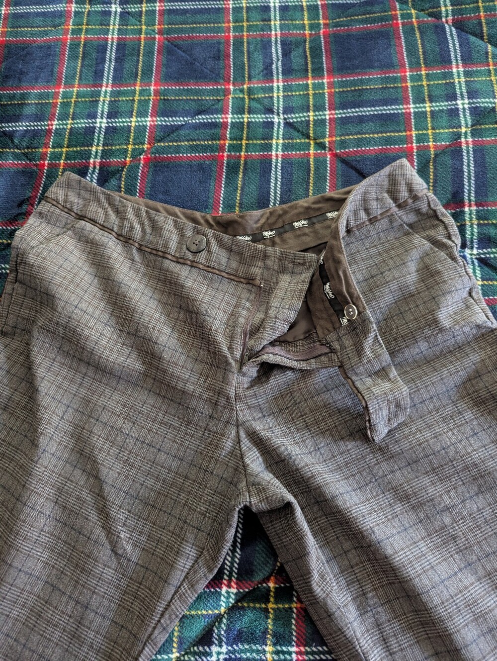 Mossimo Women's Dress Pants - Classic Neutral Style